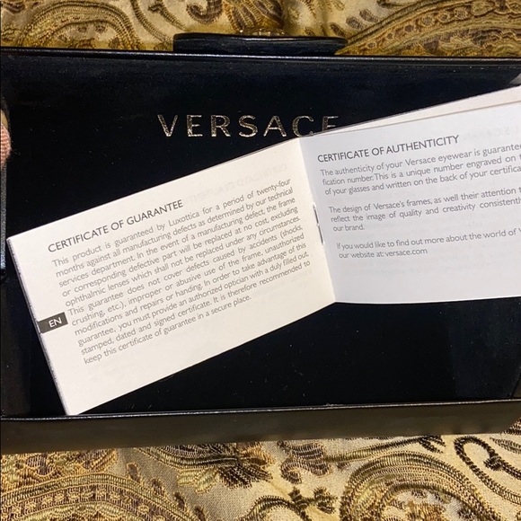 🎈3 DAY SALE 🎈Versace Medusa Cat-Eye Sunglasses🎈 - Picture 8 of 8